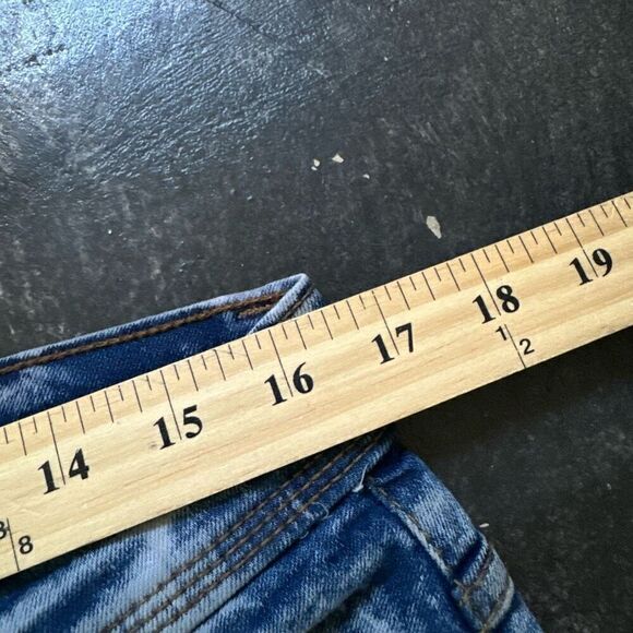 Huntington Acid Wash Style Men’s Jeans Size 33x30.5 Skinny Fit High Rise Denim - Picture 12 of 14